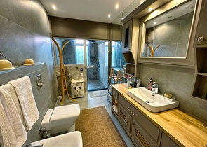 Villa mit 5+1 Grundrissen in der Region Doshemealty - Antalya 