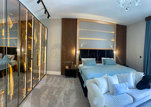 Villa mit 5+1 Grundrissen in der Region Doshemealty - Antalya 