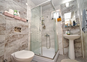 2+1 Wohnung in der Wohngegend Gebizli -Antalya 