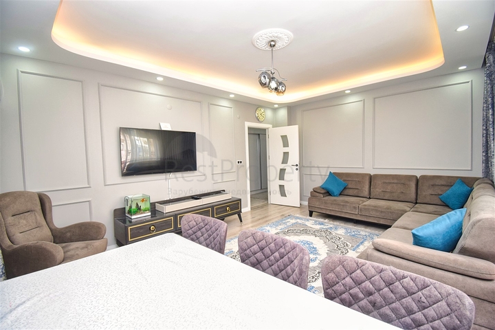 2+1 Wohnung im Wohnbezirk Kyzyltoprak - Antalya 