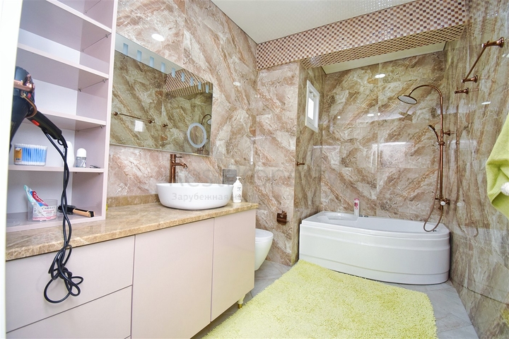 Apartment mit 3+1 Grundriss in der Wohngegend Gyursou - Antalya 