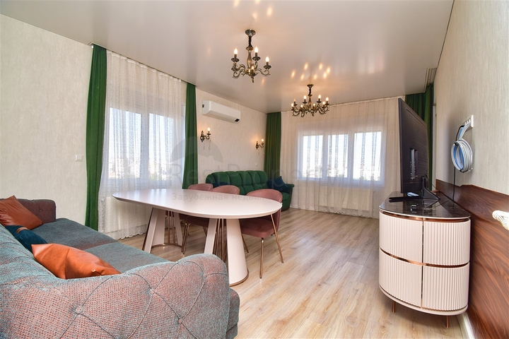 Apartment mit 3+1 Grundriss in der Wohngegend Gyursou - Antalya 