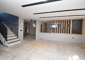 Villa mit 5+1 Grundrissen in der Region Doshemealty - Antalya 