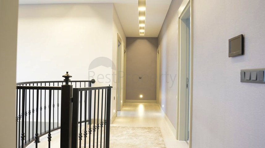 Villa mit 5+1 Grundrissen in der Region Doshemealty - Antalya  Villa mit 5+1 Grundrissen in der Region Doshemealty - Antalya