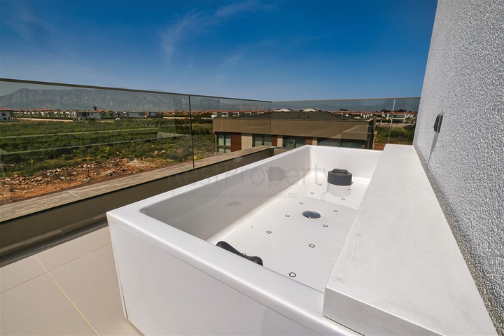 Villa mit 4+2 Grundrissen im Wohnbezirk Altynkale - Antalya 