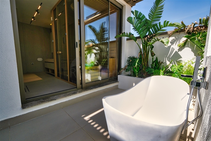 Villa mit 4+2 Grundrissen im Wohnbezirk Altynkale - Antalya 