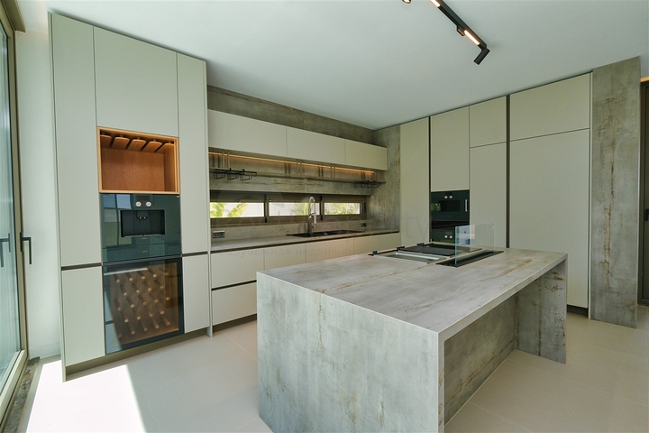 Villa mit 4+2 Grundrissen im Wohnbezirk Altynkale - Antalya 