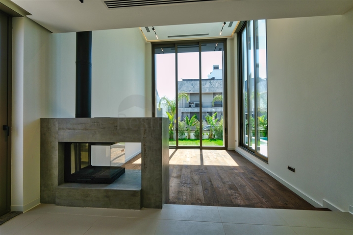 Villa mit 4+2 Grundrissen im Wohnbezirk Altynkale - Antalya 