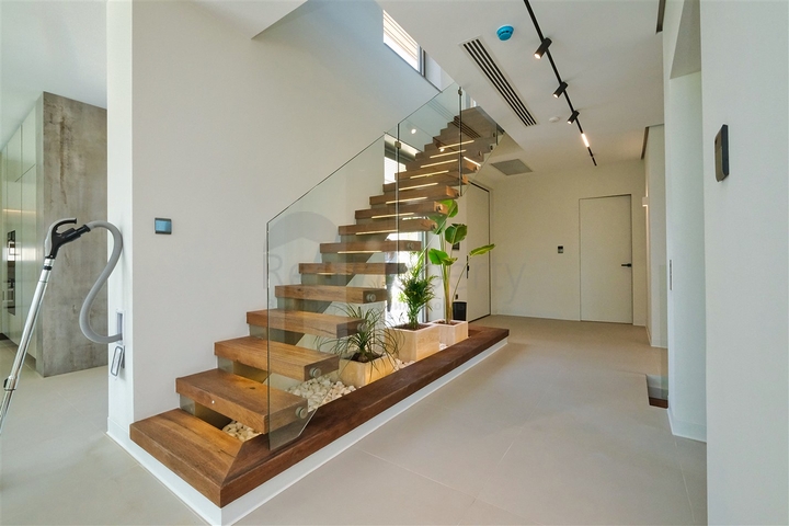 Villa mit 4+2 Grundrissen im Wohnbezirk Altynkale - Antalya 