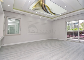 Wohnung mit 3+1 Grundriss im Wohnbezirk Kyzyltoprak - Antalya 