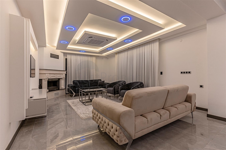 Villa mit 3+2 Grundrissen in Belek - Antalya  Villa mit 3+2 Grundrissen in Belek - Antalya