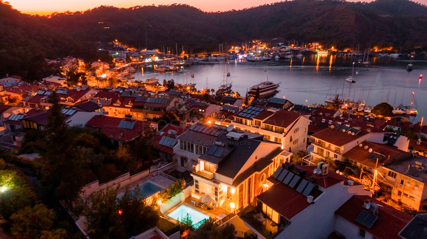 Villa mit 5+1 Grundriss in Fethiye - Antalya 