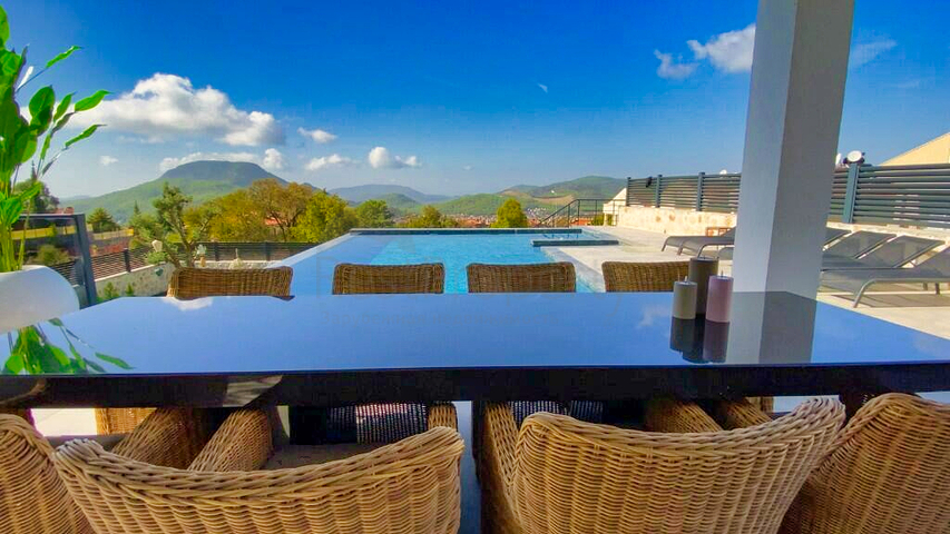 Villa mit 6+1 Grundriss in Fethiye - Antalya 