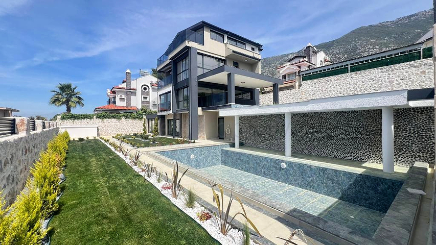 Villa mit 6+1 Grundriss in Fethiye - Antalya 