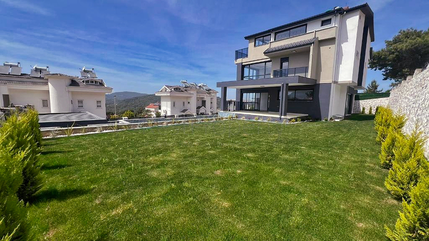 Villa mit 6+1 Grundriss in Fethiye - Antalya 