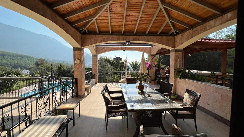 Villa mit 7+1 Grundriss in Fethiye - Antalya 