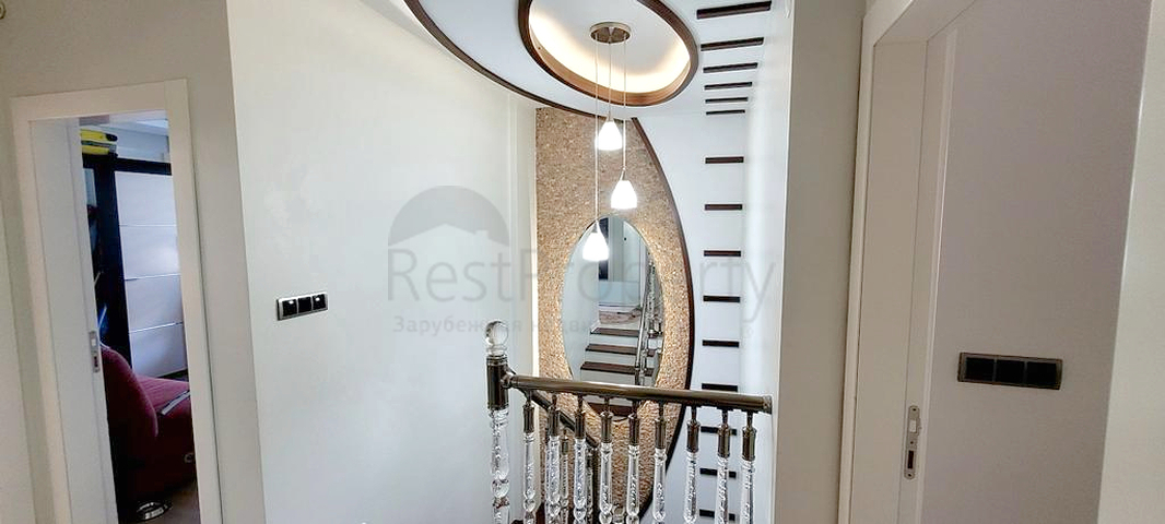 Wohnung 3+1 Duplex in der Nachbarschaft von Uncaly - Antalya 