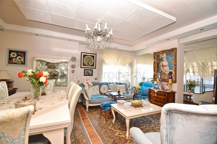 4+1 Duplex-Wohnung in der Nachbarschaft von Uncaly - Antalya 