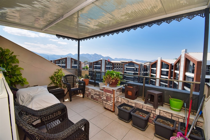 4+1 Duplex-Wohnung in der Nachbarschaft von Uncaly - Antalya 