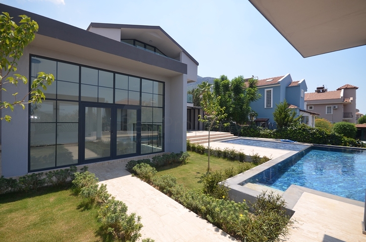 Villa mit 5+1 Grundriss in Fethiye - Antalya 