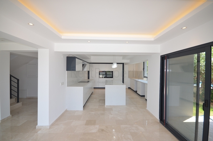 Villa mit 5+1 Grundriss in Fethiye - Antalya 