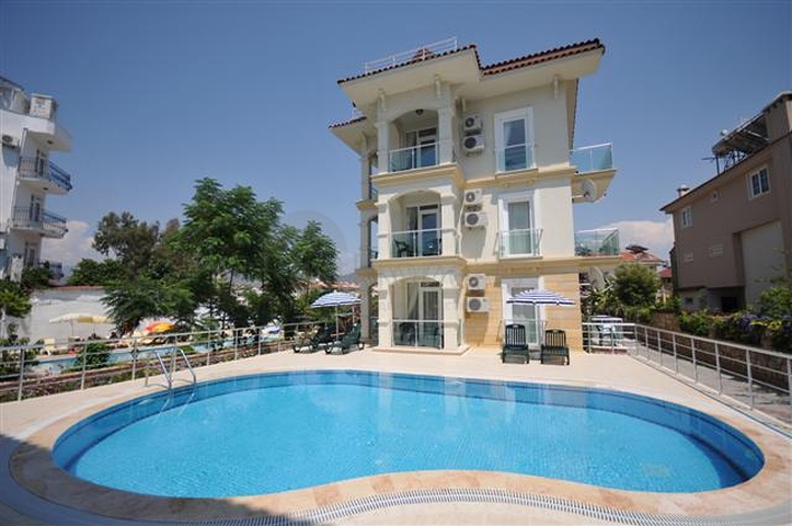 Zum Verkauf steht das Aparthotel 24 Zimmer im Stadtteil Fethiye - Antalya 