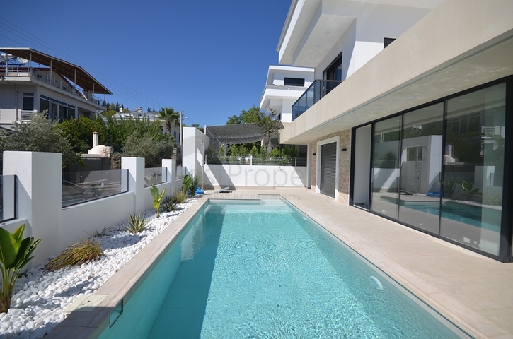 Villa mit 5+1 Grundriss in Fethiye - Antalya 