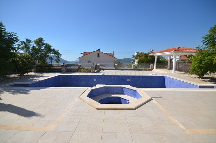 Villa mit 5+1 Grundriss in Fethiye - Antalya 