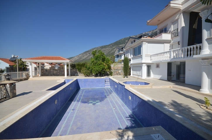 Villa mit 5+1 Grundriss in Fethiye - Antalya 