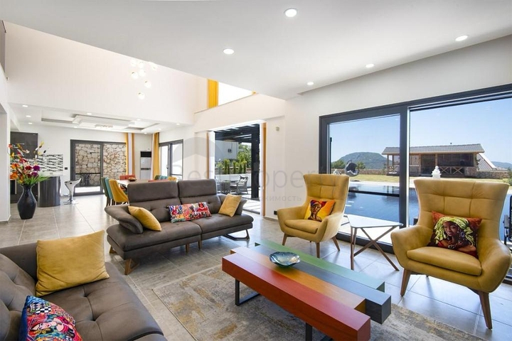 Villa mit 6+1 Grundriss in Fethiye - Antalya 