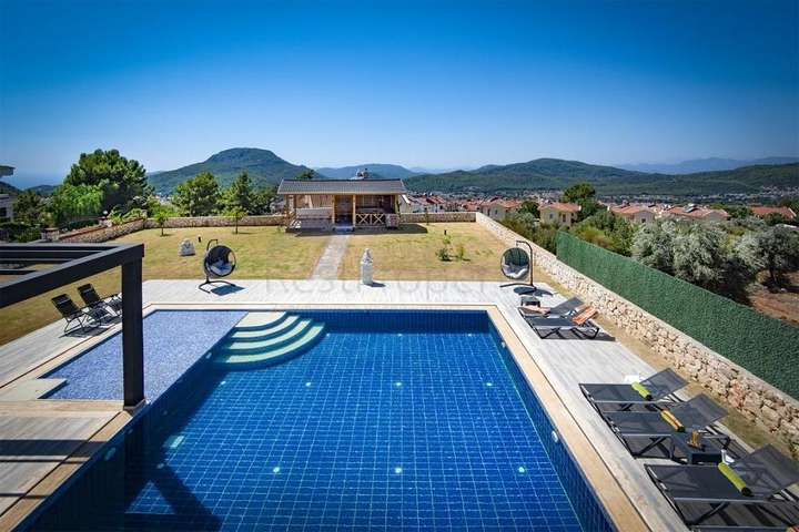 Villa mit 6+1 Grundriss in Fethiye - Antalya 