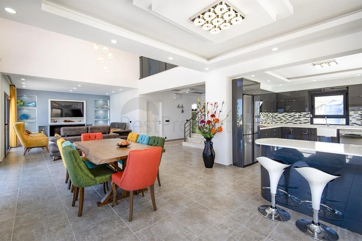 Villa mit 6+1 Grundriss in Fethiye - Antalya 