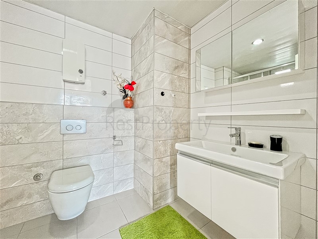 Helle 2+1-Wohnung im Stadtteil Dschikkilli