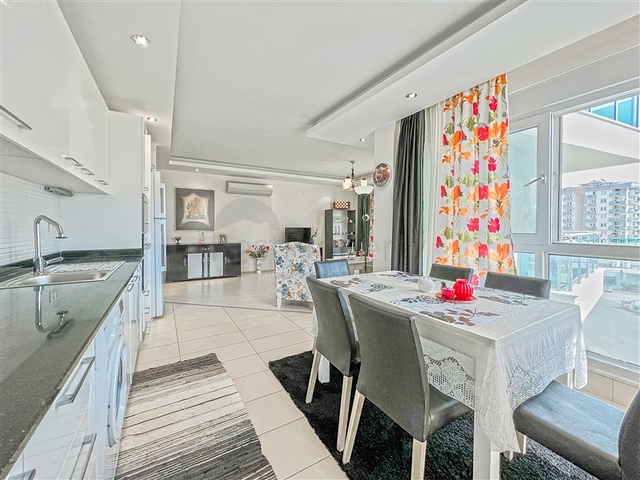 Helle 2+1-Wohnung im Stadtteil Dschikkilli