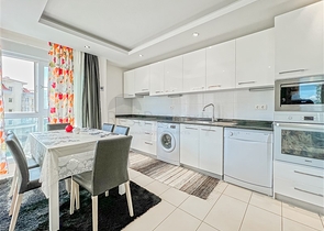 Helle 2+1-Wohnung im Stadtteil Dschikkilli