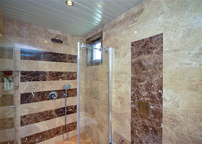 Schicke Wohnung mit Blick auf die Küste von Alanya