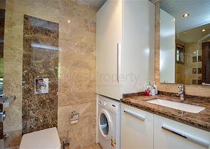 Schicke Wohnung mit Blick auf die Küste von Alanya