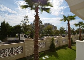 1+1 Luxuswohnung in idealer Lage im Zentrum der Stadt