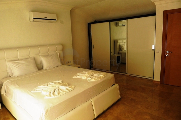 Villa mit 5 Schlafzimmern im Kurort Kas