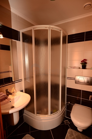 2+1 Wohnung in einem prestigeträchtigen Komplex zur Miete