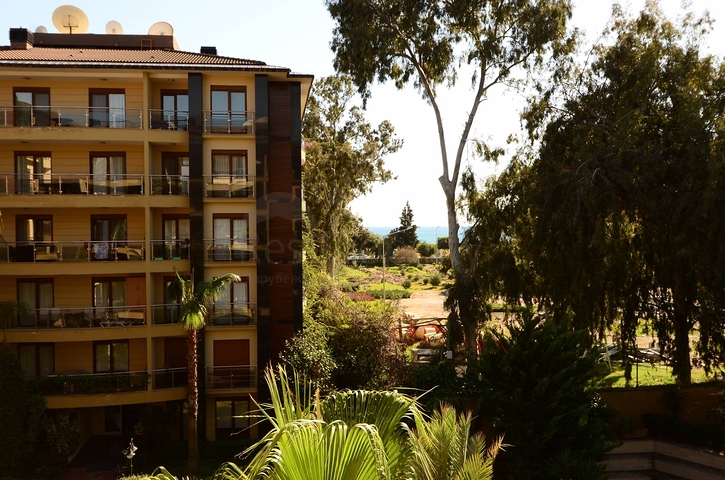 2+1 Wohnung in einem prestigeträchtigen Komplex zur Miete