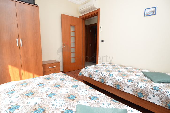 2+1 Wohnung in einem prestigeträchtigen Komplex zur Miete