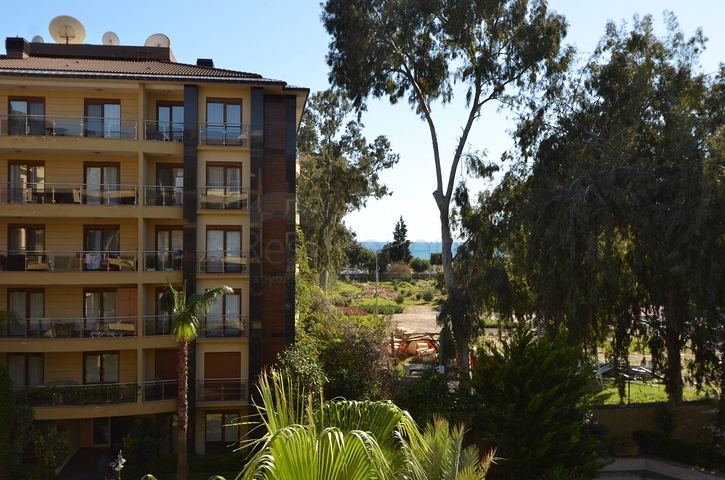 2+1 Wohnung in einem prestigeträchtigen Komplex zur Miete