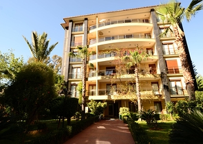 2+1 Wohnung in einem prestigeträchtigen Komplex zur Miete