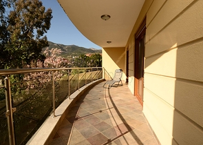 2+1 Wohnung in einem prestigeträchtigen Komplex zur Miete