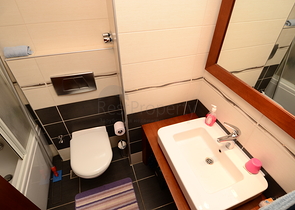 2+1 Wohnung in einem prestigeträchtigen Komplex zur Miete