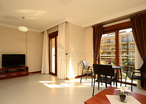 2+1 Wohnung in einem prestigeträchtigen Komplex zur Miete