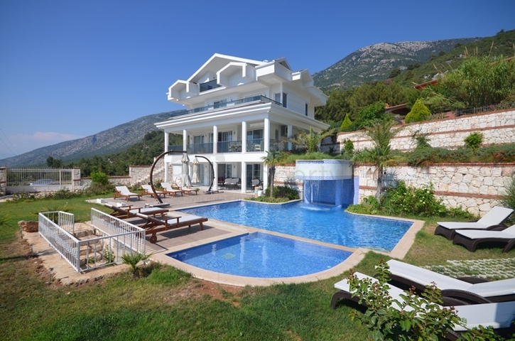 Schickes 5+2 Herrenhaus in Fethiye