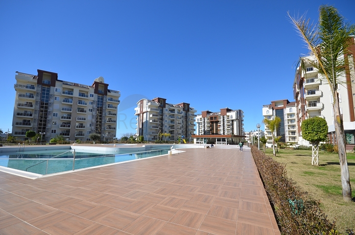 2+1 Wohnung in der beliebtesten Anlage in Avsallar