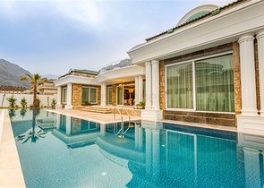 Villa 6+2 in Kemer/Antalya